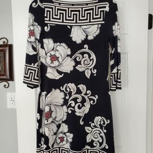White House Black Market Ladies black and white floral dress.